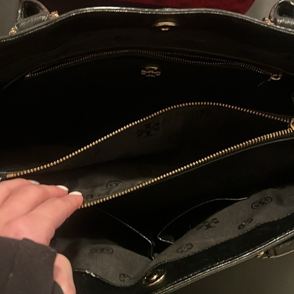 Tory Burch black tote bag - Picture 3 of 4